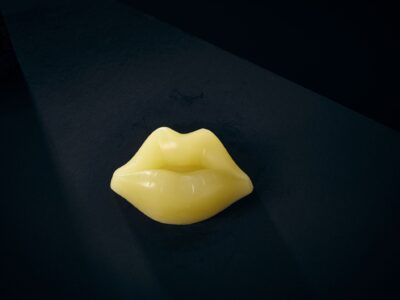 Luxury Soap Adore Hot Lips Closeup