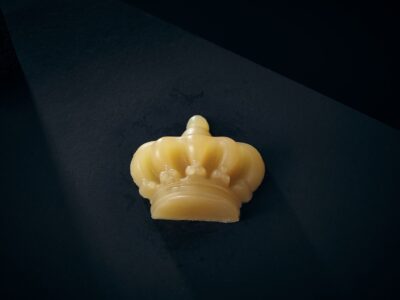 Luxury Soap Devotion Royal Crown Closeup