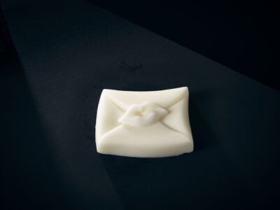 Luxury Soap Passion Kiss Letter Closeup